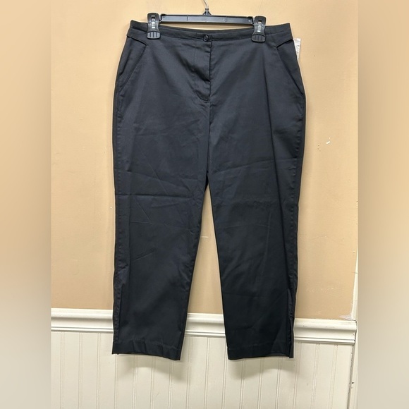 Kathy Ireland Womens Black Capri Pants Size 12 NWOT - Picture 1 of 7